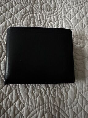 Classic Black Men's Bifold Wallet